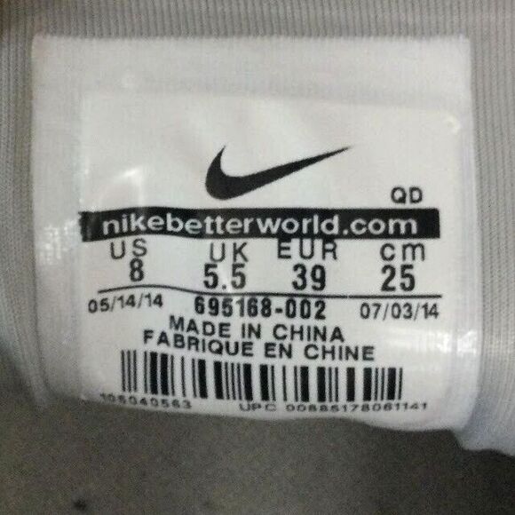 Nike Free 5.0 v4 - Women's Size 8 - White/Gray/Silver Running Shoes - 695168-002 - Picture 10 of 10